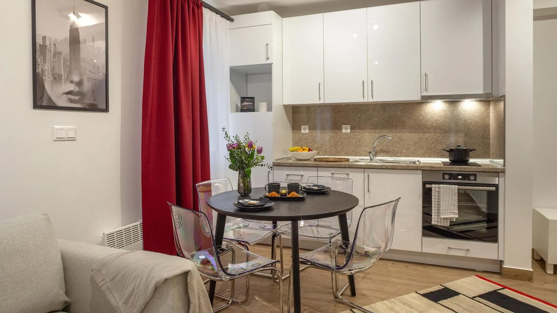 Ruby Red House Otel Sofya 0*,  Bulgaristan